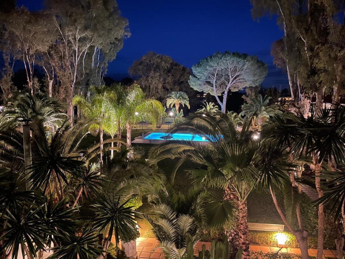 Puerto Banus Pol Suite Y Hada Suite Marbella Exterior foto